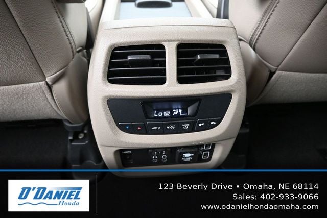 2019 Honda Pilot EX-L w/Navigation and Rear Entertainment System