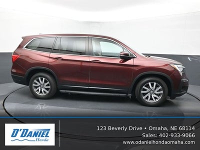 2019 Honda Pilot EX-L w/Navigation and Rear Entertainment System