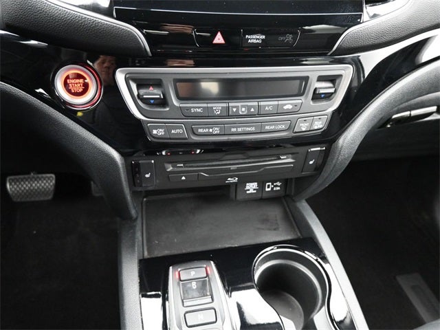 2022 Honda Pilot Touring 7 Passenger