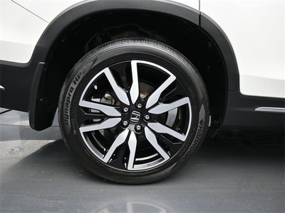 2022 Honda Pilot Touring 7 Passenger