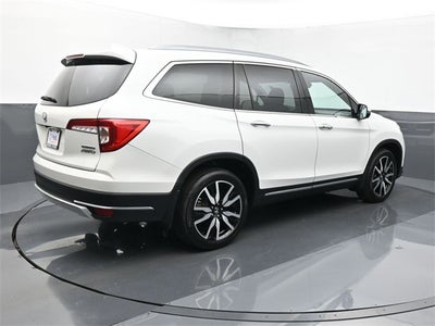 2022 Honda Pilot Touring 7 Passenger