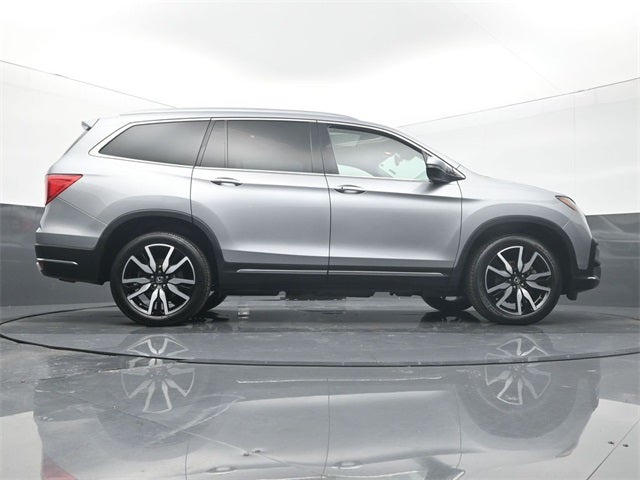 2021 Honda Pilot Touring 8 Passenger