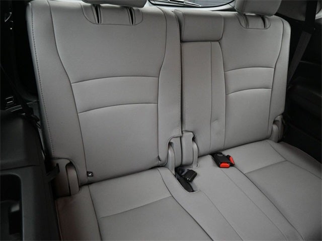 2021 Honda Pilot Touring 8 Passenger