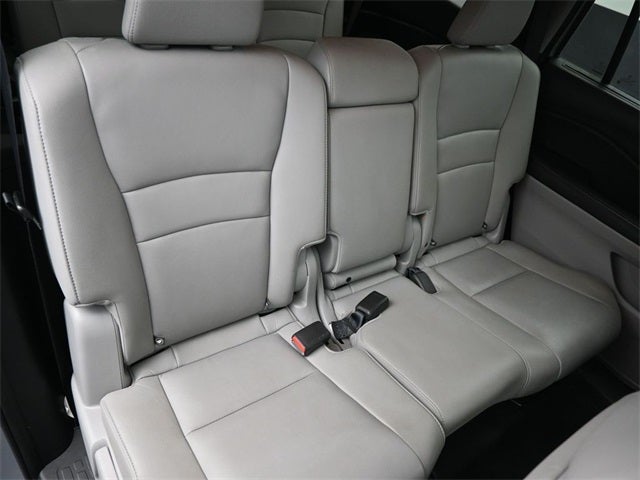 2021 Honda Pilot Touring 8 Passenger