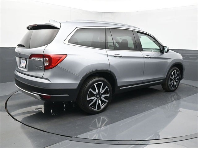 2021 Honda Pilot Touring 8 Passenger