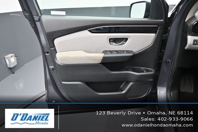 2023 Honda Pilot LX