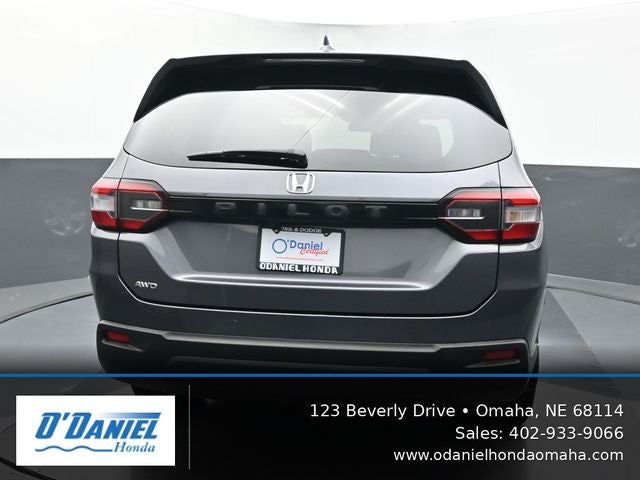 2023 Honda Pilot LX