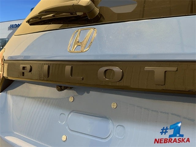 2025 Honda Pilot TrailSport w/ Function Package