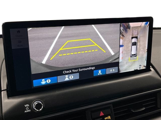 2026 Honda Pilot Touring w/Adventure Package