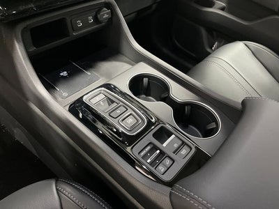 2026 Honda Pilot Touring w/Adventure Package