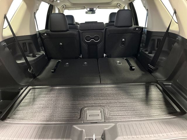 2026 Honda Pilot Touring w/Adventure Package