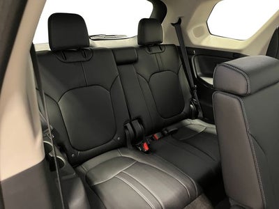 2026 Honda Pilot Touring w/Adventure Package