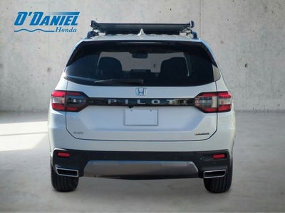 2026 Honda Pilot Touring w/Adventure Package
