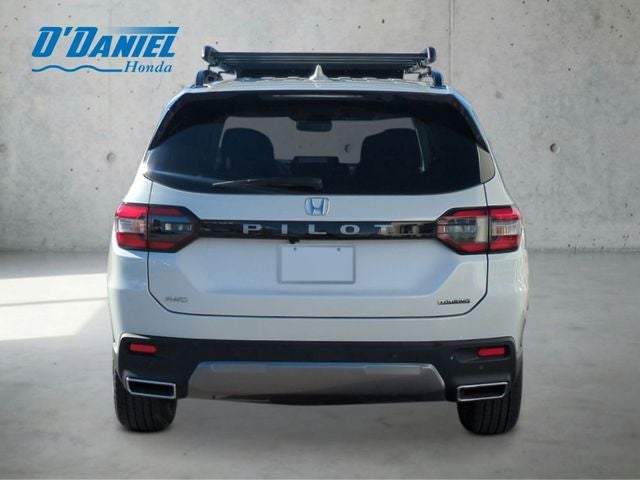 2026 Honda Pilot Touring w/Adventure Package