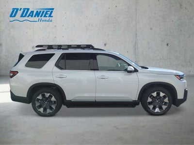 2026 Honda Pilot Touring w/Adventure Package