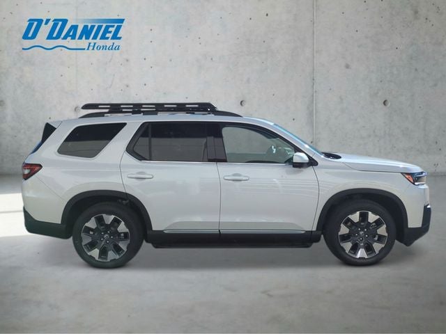 2026 Honda Pilot Touring w/Adventure Package
