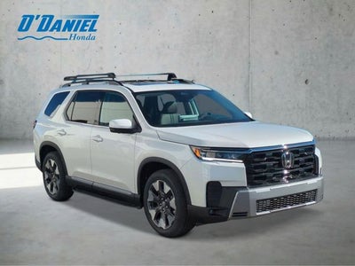 2026 Honda Pilot Touring w/Adventure Package