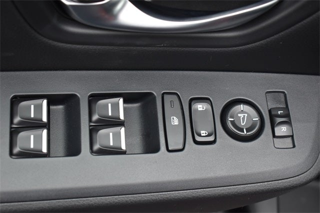 2025 Honda Pilot Touring+ w/ Lower Door Trim