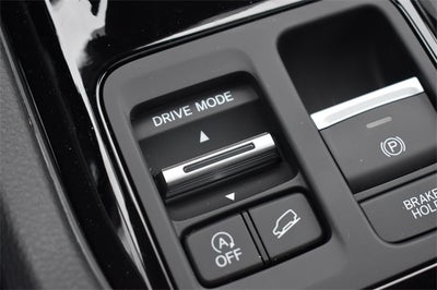 2025 Honda Pilot Touring+ w/ Lower Door Trim