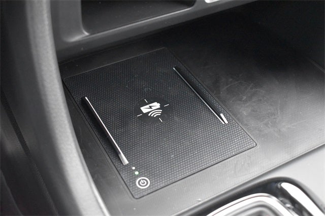 2025 Honda Pilot Touring+ w/ Lower Door Trim