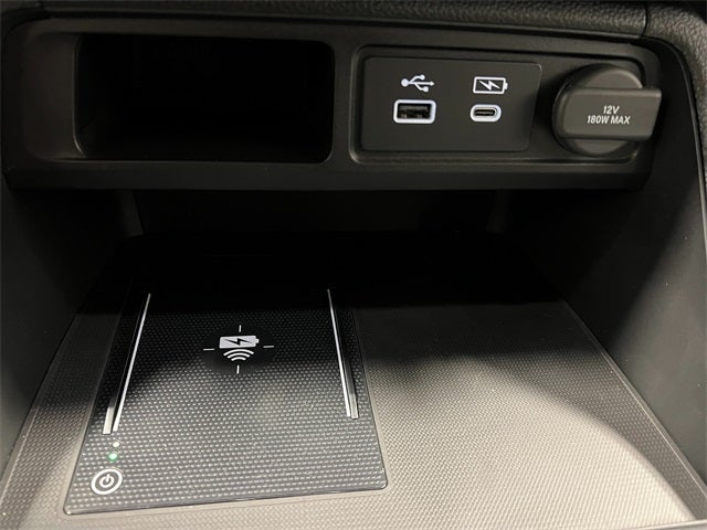 2025 Honda Pilot Touring w/ Tow Package