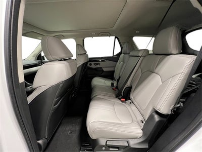 2025 Honda Pilot Touring w/ Tow Package