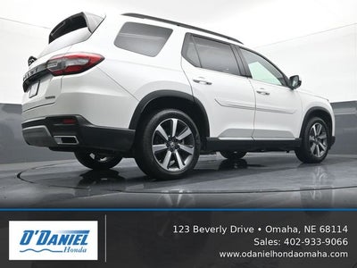 2024 Honda Pilot Touring