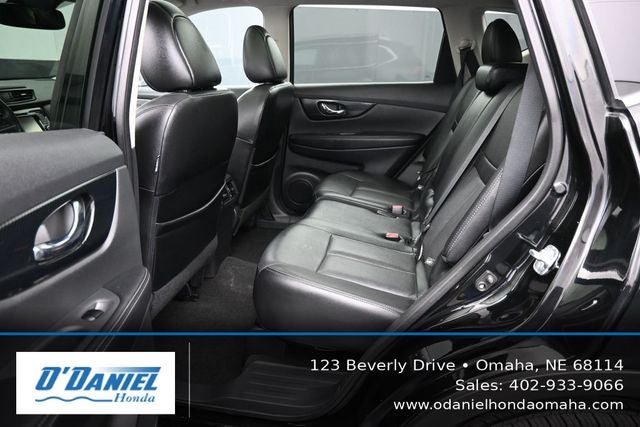 2017 Nissan Rogue SL