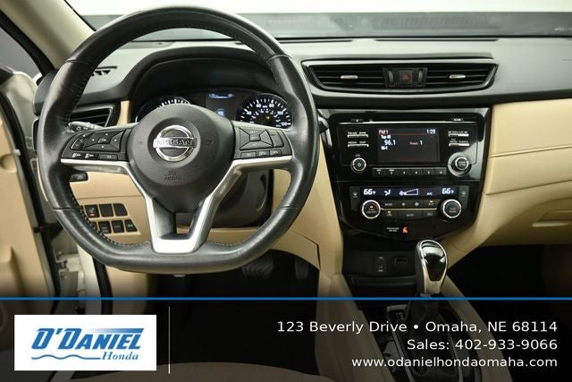 2017 Nissan Rogue Hybrid SV