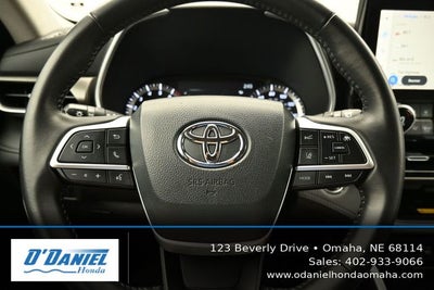 2023 Toyota Highlander XLE