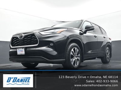 2023 Toyota Highlander XLE