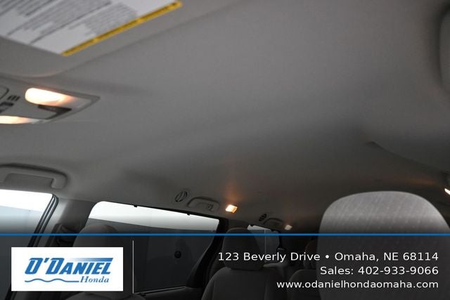 2017 Toyota Sienna LE 8 Passenger