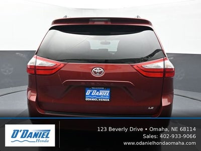 2017 Toyota Sienna LE 8 Passenger
