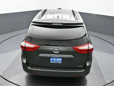 2019 Toyota Sienna L 7 Passenger