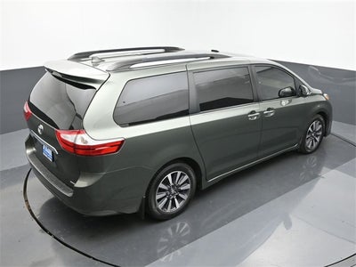 2019 Toyota Sienna L 7 Passenger