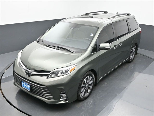2019 Toyota Sienna L 7 Passenger
