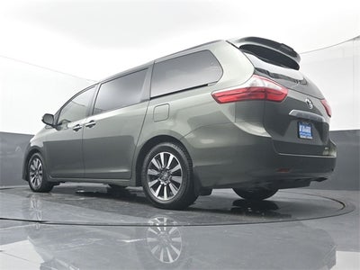 2019 Toyota Sienna L 7 Passenger