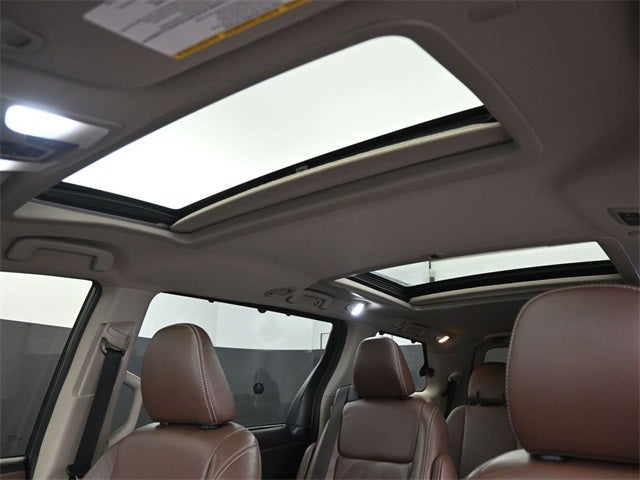 2019 Toyota Sienna L 7 Passenger