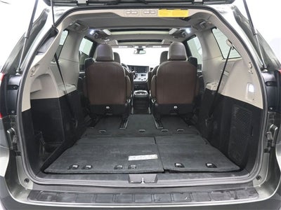 2019 Toyota Sienna L 7 Passenger