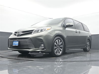 2019 Toyota Sienna L 7 Passenger