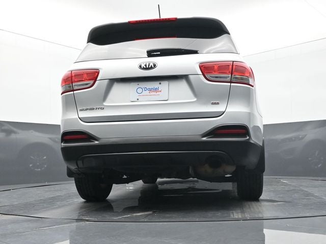 2017 Kia Sorento L