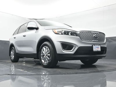 2017 Kia Sorento L
