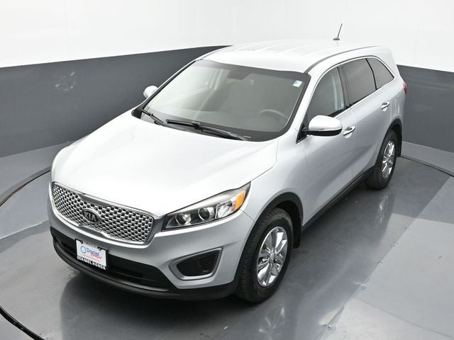 2017 Kia Sorento L