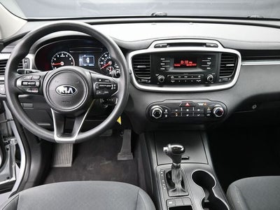 2017 Kia Sorento L