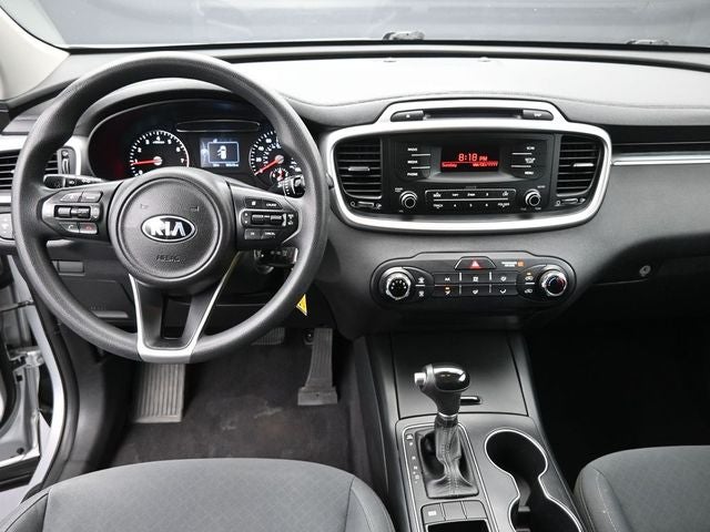 2017 Kia Sorento L