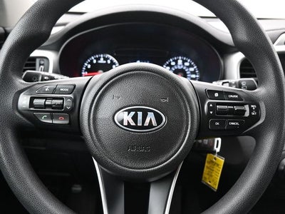 2017 Kia Sorento L