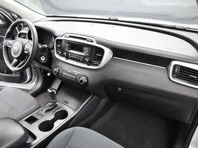 2017 Kia Sorento L