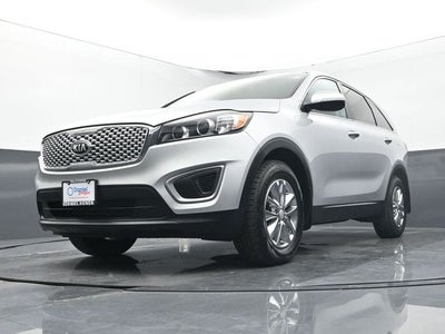 2017 Kia Sorento L