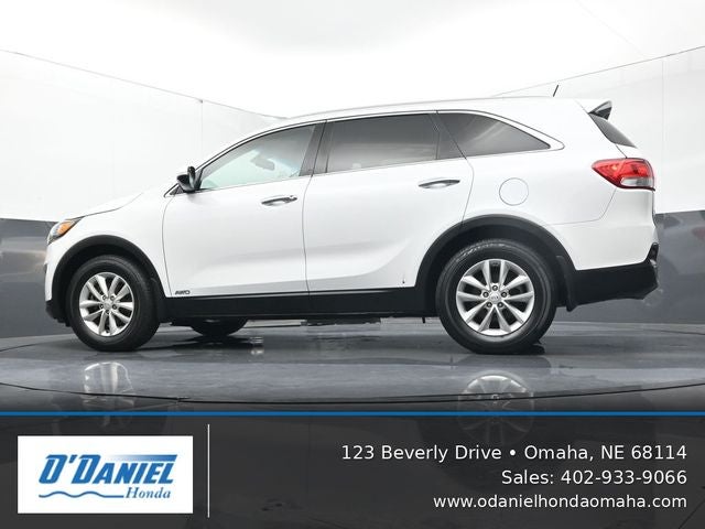2017 Kia Sorento LX