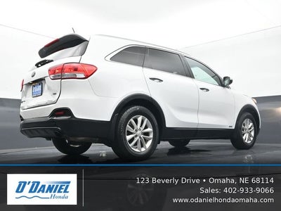 2017 Kia Sorento LX